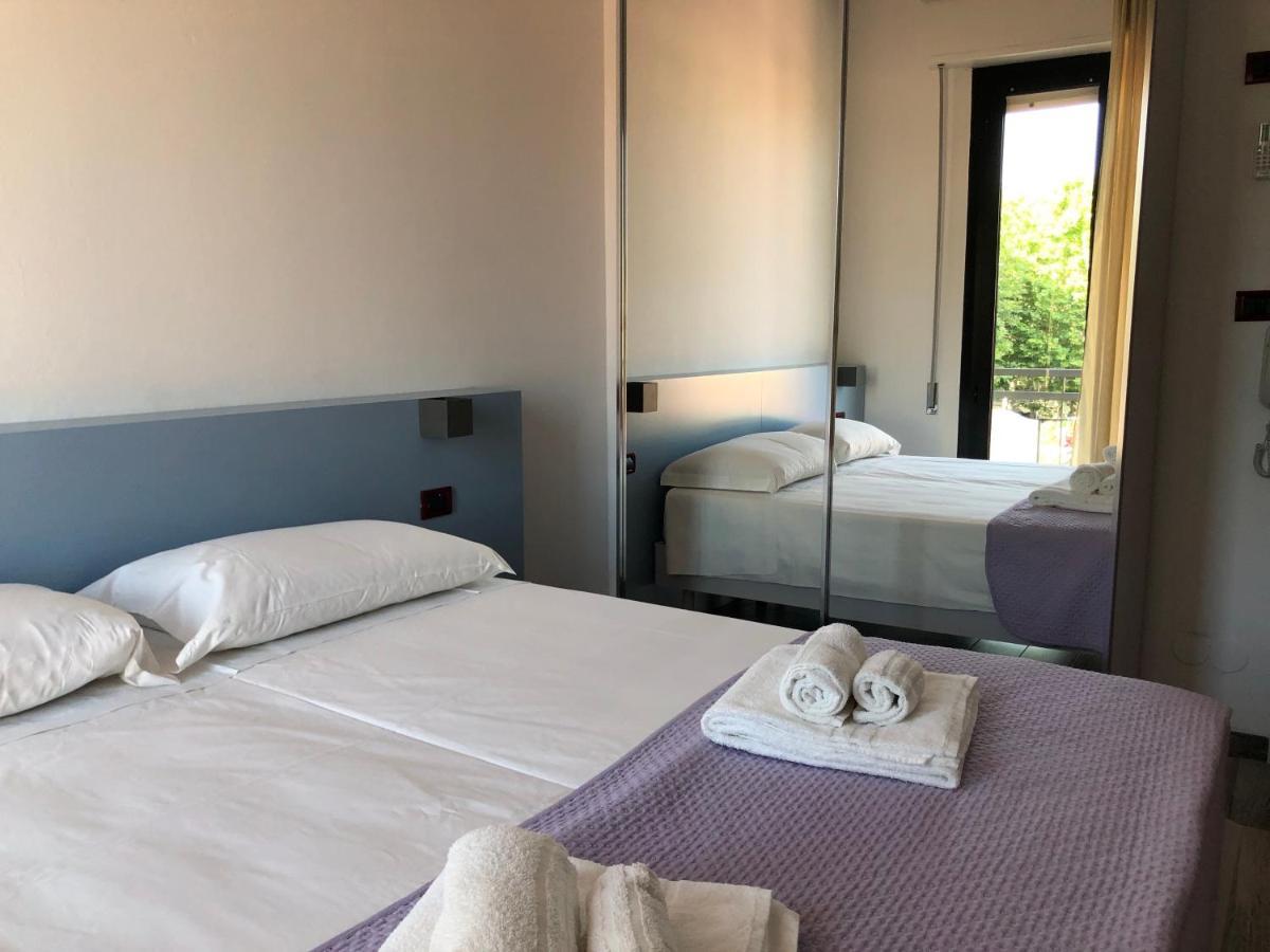 Vinsea Hotel Bellaria-Igea Marina Exterior photo